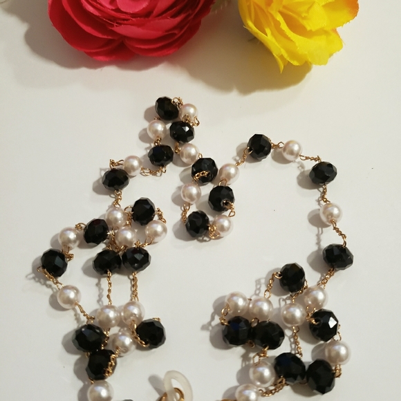 GLASSES CHAIN HOLDER - Picture 4 of 6